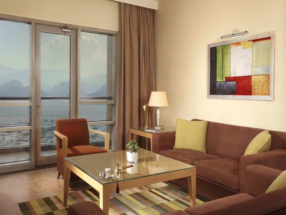 Nour Arjaan By Rotana-Fujairah Hotel Room photo
